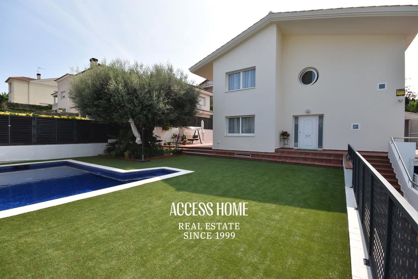 5 sypialnia Willa na sprzedaż w Alella z basenem garażem - 1 200 000 € (Ref: 9379998)