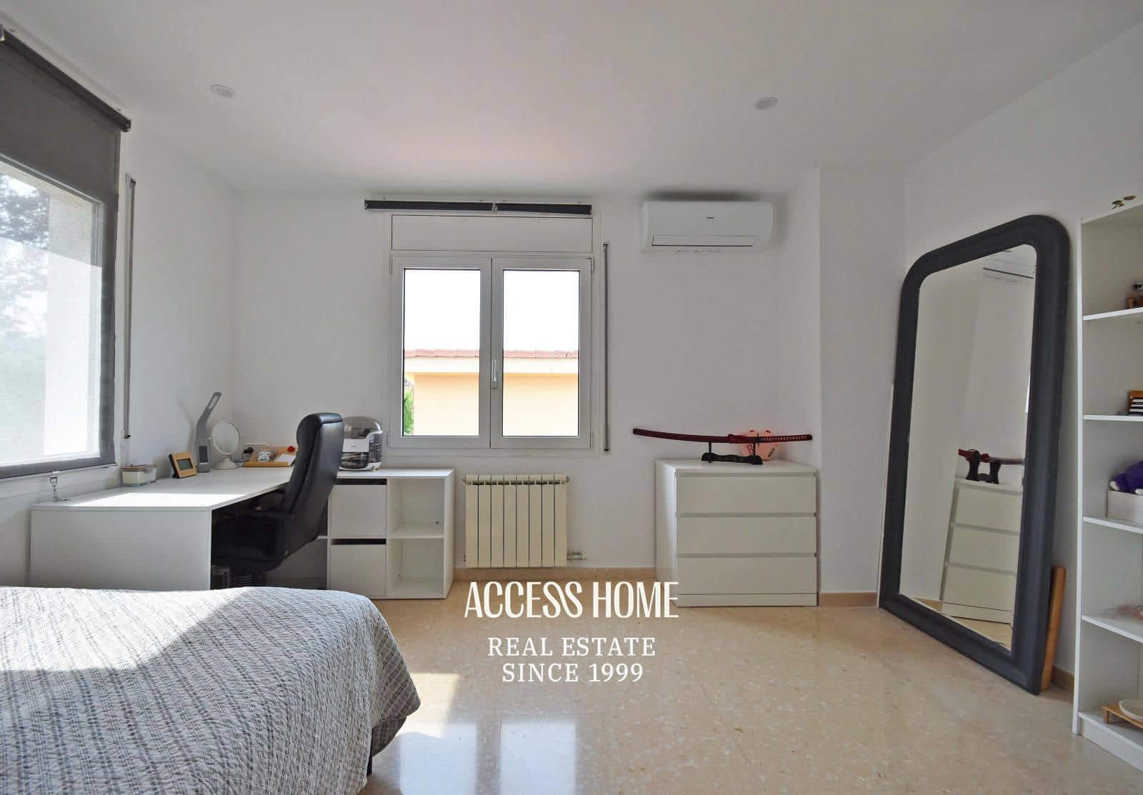 5 sypialnia Willa na sprzedaż w Alella z basenem garażem - 1 200 000 € (Ref: 9379998)