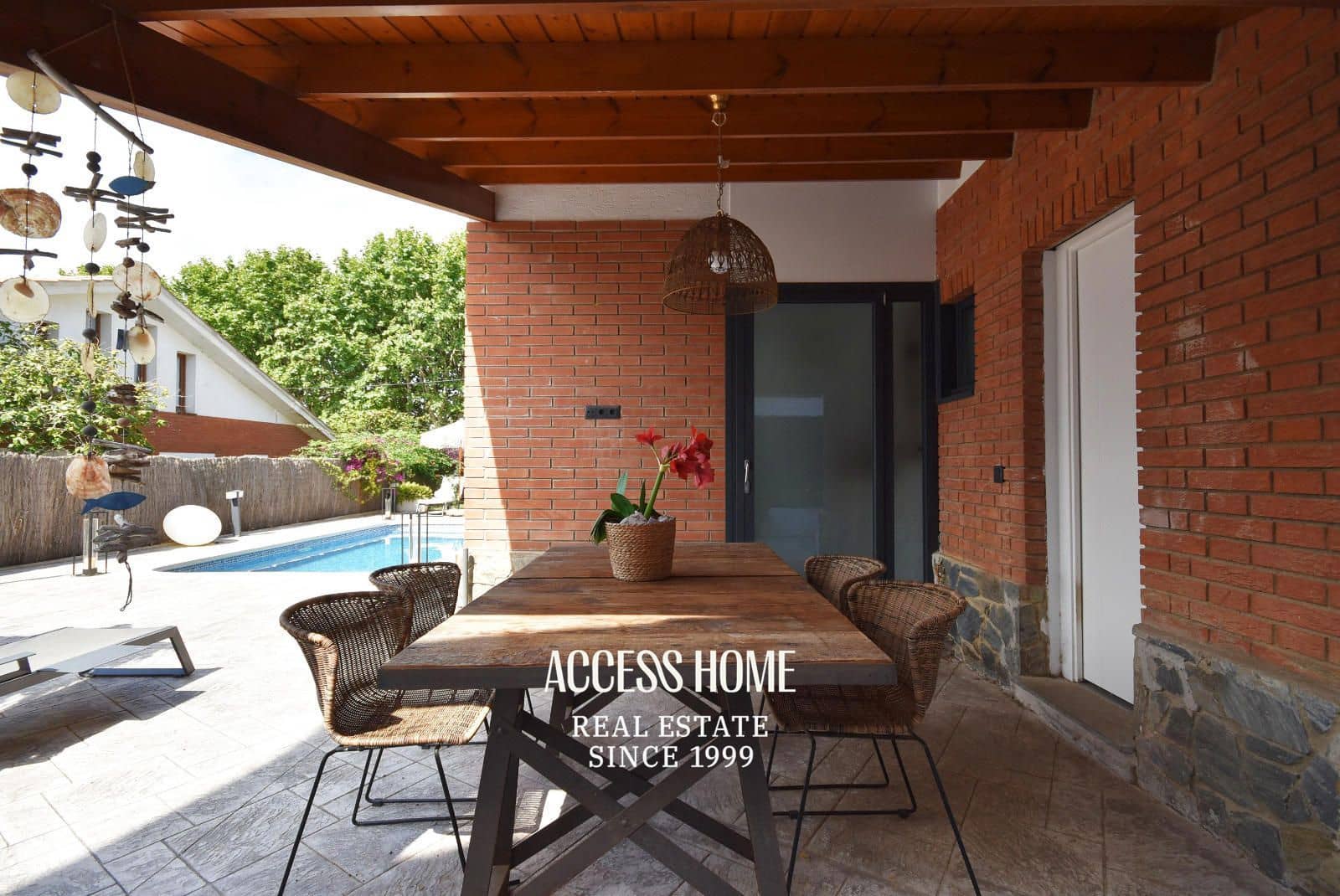 5 sovrum Villa till salu i Canet de Mar med pool garage - 890 000 € (Ref: 9384882)