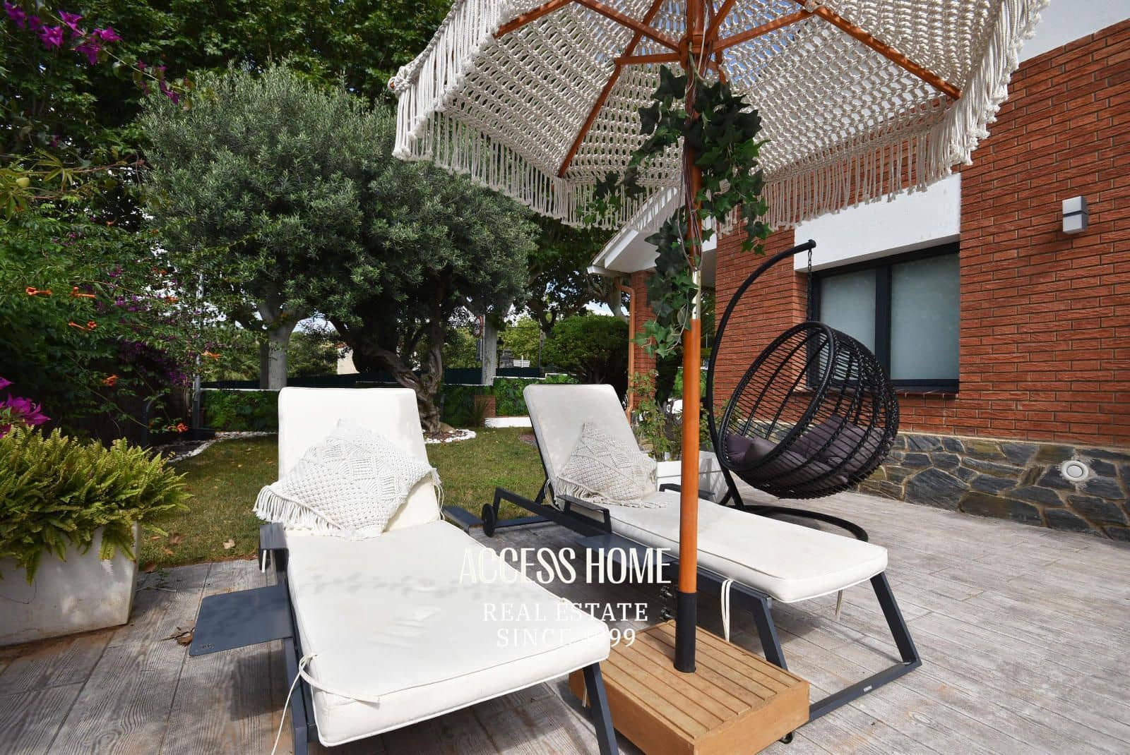 5 sovrum Villa till salu i Canet de Mar med pool garage - 890 000 € (Ref: 9384882)