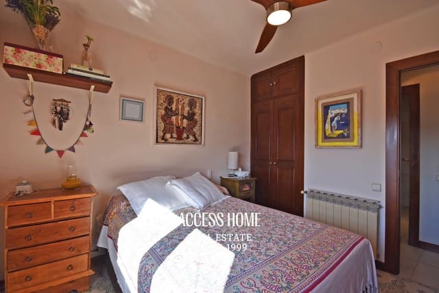 2 sovrum Takvåning till salu i Cabrils - 270 000 € (Ref: 9389845)