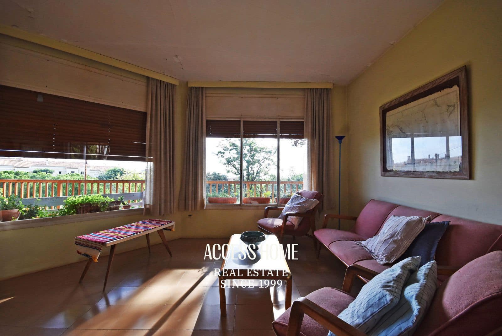 4 bedroom Villa for sale in Premia de Dalt with pool garage - € 930,000 (Ref: 9399876)