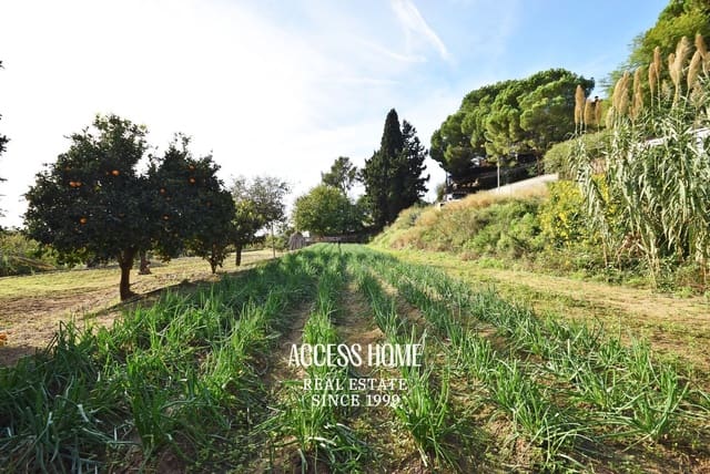 4 makuuhuone Huvila myytävänä paikassa Premià de Dalt mukana uima-altaan 
autotalli - 930 000 € (Ref: 9399876)