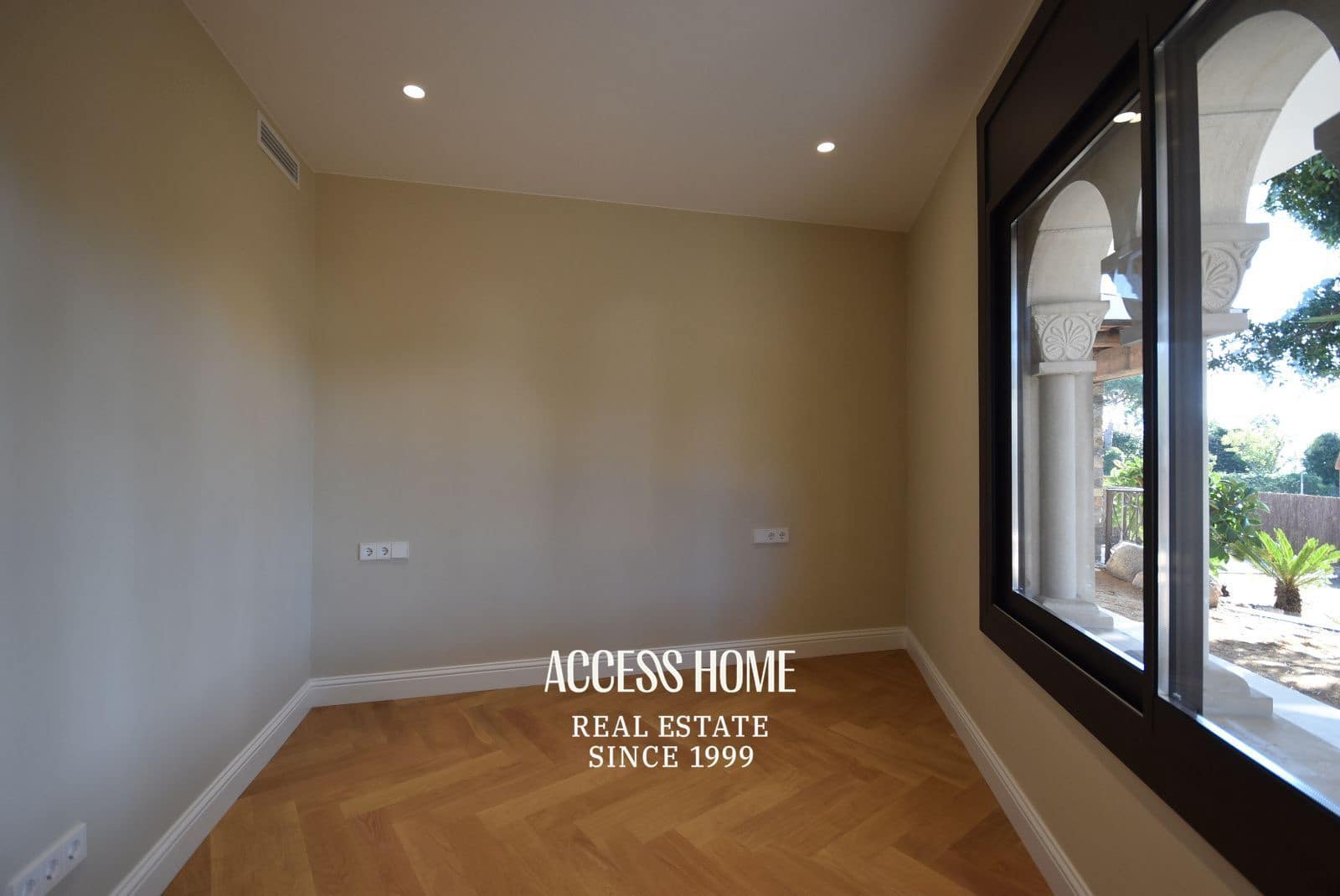 5 soveværelse Villa til salg i Vilassar de Dalt med swimmingpool garage - € 1.560.000 (Ref: 9400221)