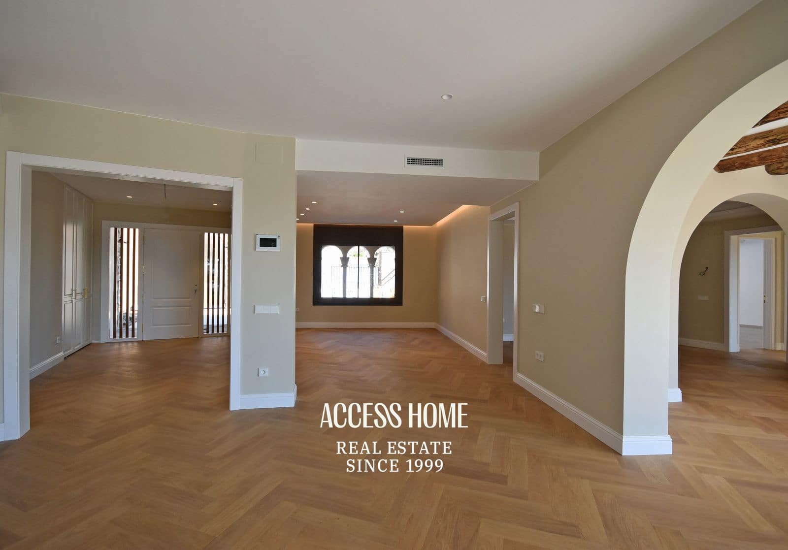 5 soveværelse Villa til salg i Vilassar de Dalt med swimmingpool garage - € 1.560.000 (Ref: 9400221)