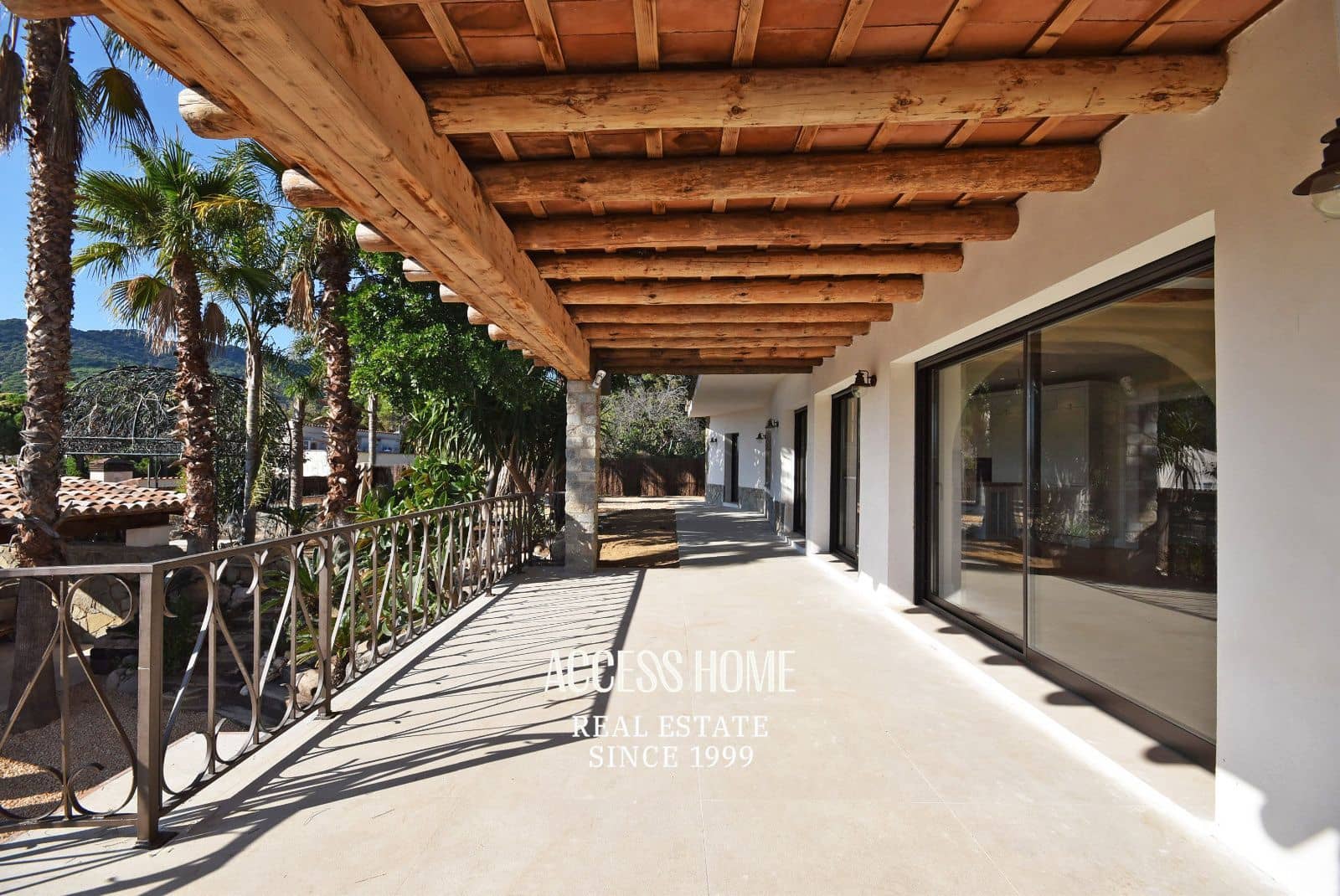 5 soveværelse Villa til salg i Vilassar de Dalt med swimmingpool garage - € 1.560.000 (Ref: 9400221)