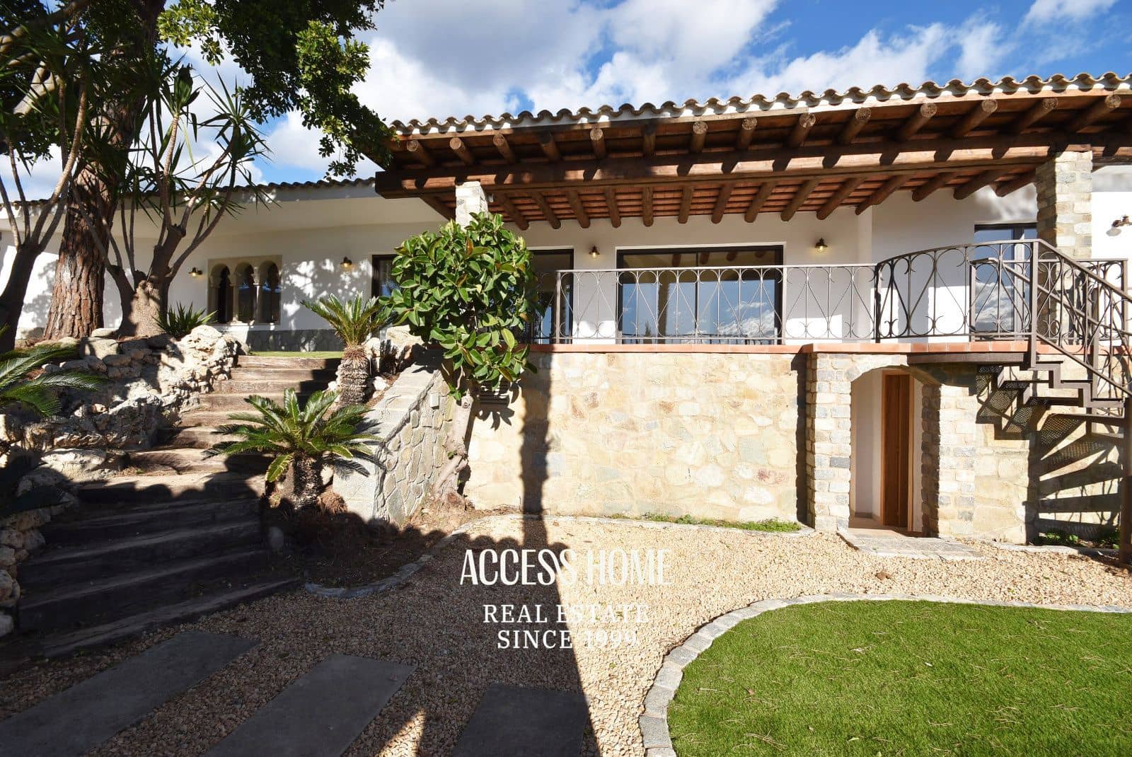 5 soverom Villa til salgs i Vilassar de Dalt med svømmebasseng garasje - € 1 560 000 (Ref: 9400221)