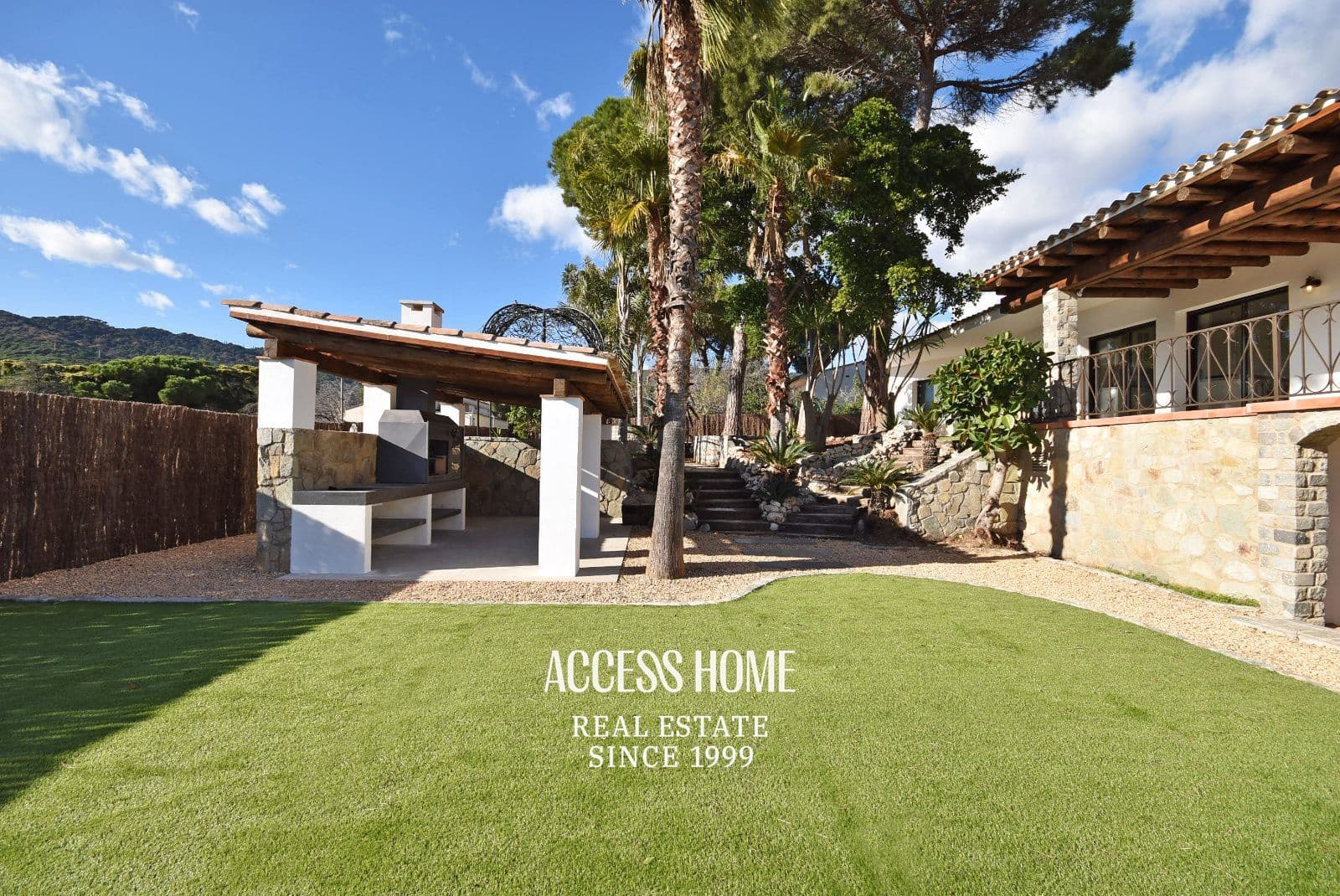 5 soverom Villa til salgs i Vilassar de Dalt med svømmebasseng garasje - € 1 560 000 (Ref: 9400221)