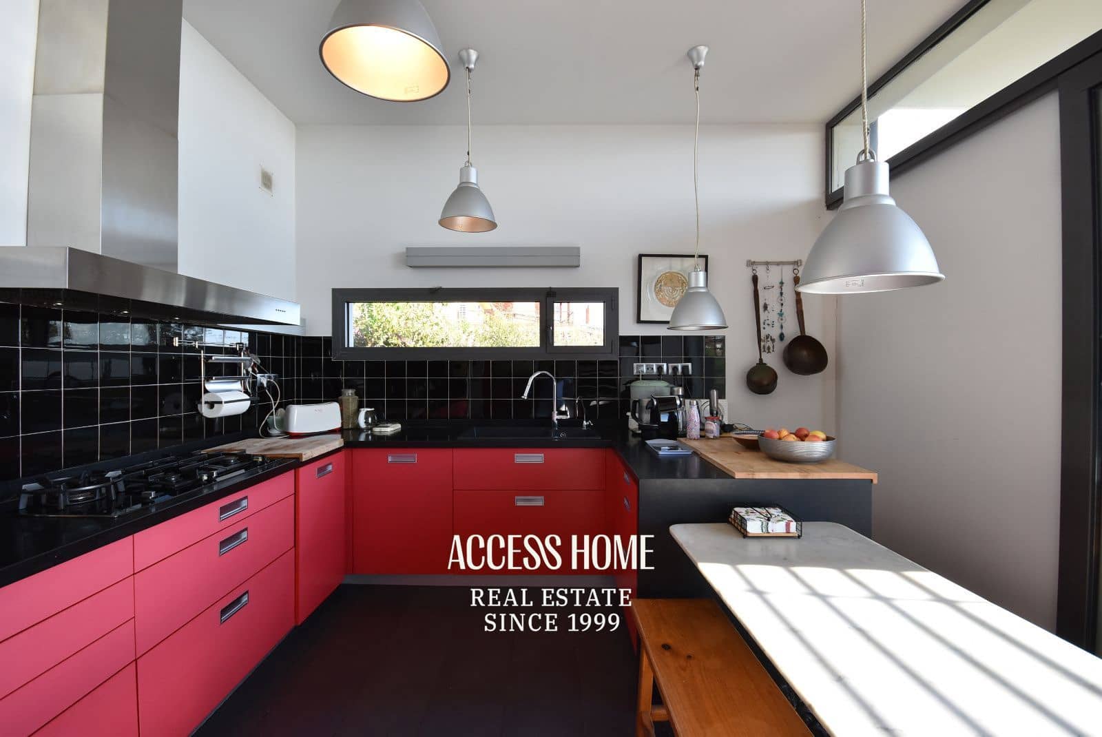 4 soverom Villa til salgs i Teia med svømmebasseng garasje - € 1 400 000 (Ref: 9405826)