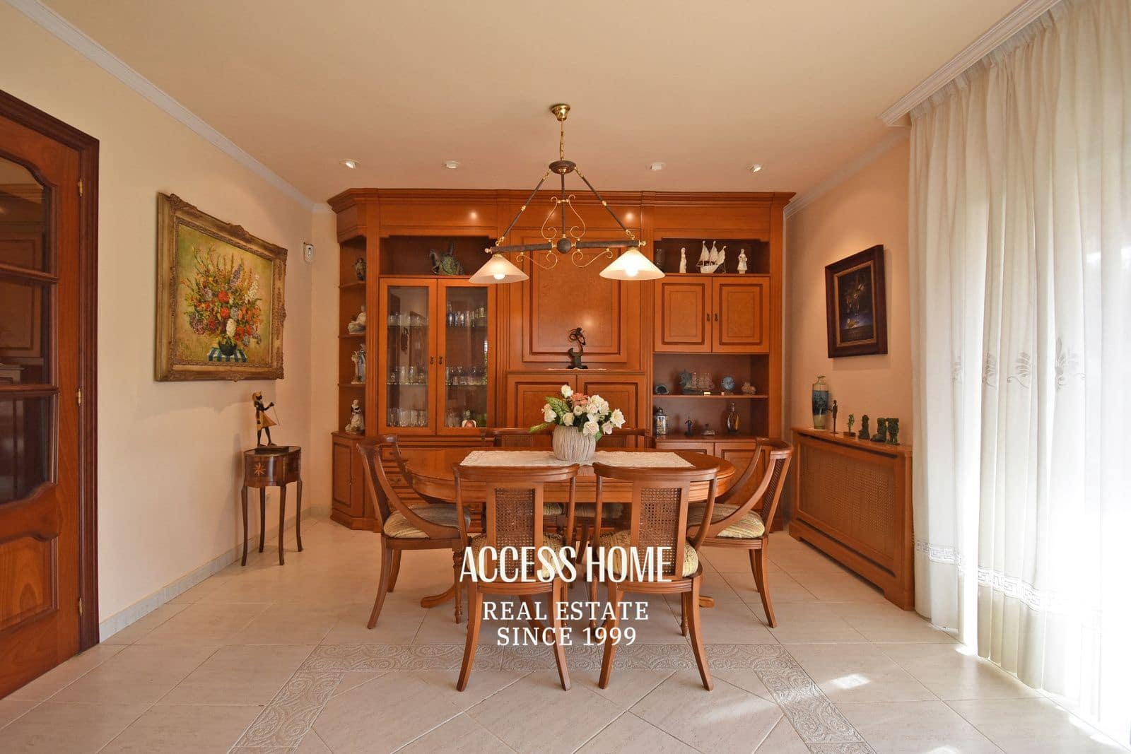 4 chambre Villa/Maison à vendre à Sant Pol de Mar avec piscine garage - 795 000 € (Ref: 9413013)