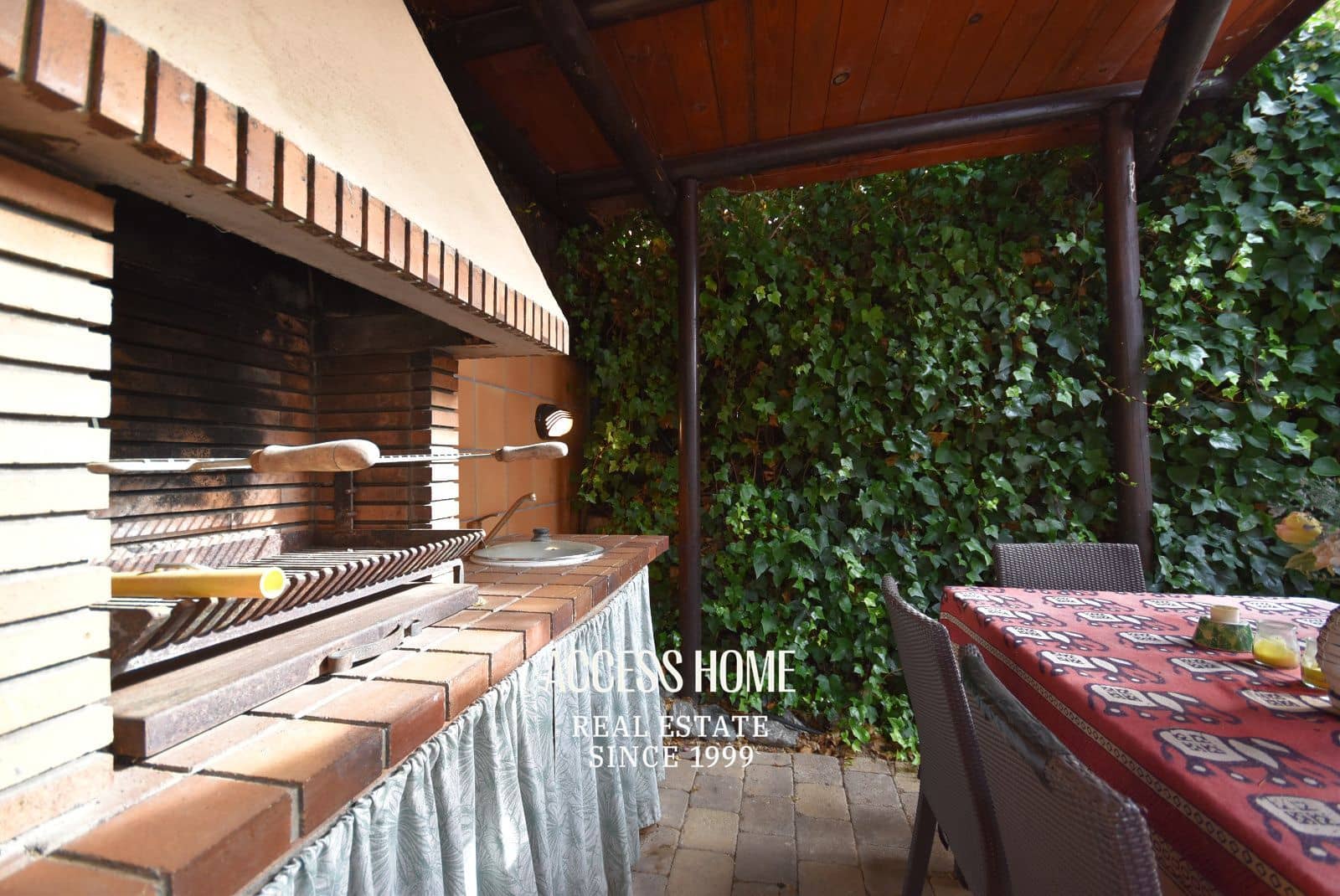 4 chambre Villa/Maison à vendre à Sant Pol de Mar avec piscine garage - 795 000 € (Ref: 9413013)