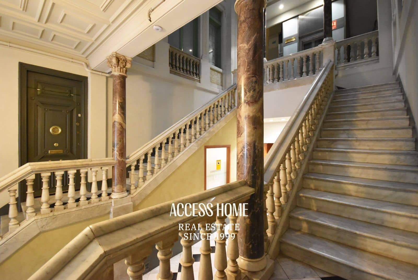 4 bedroom Flat for rent in Barcelona city - € 8,000 (Ref: 9431675)