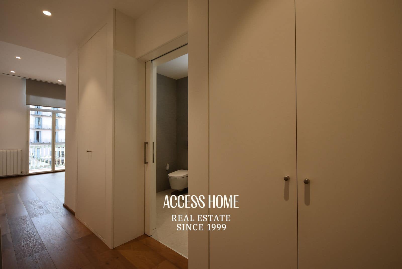 4 bedroom Flat for rent in Barcelona city - € 8,000 (Ref: 9431675)