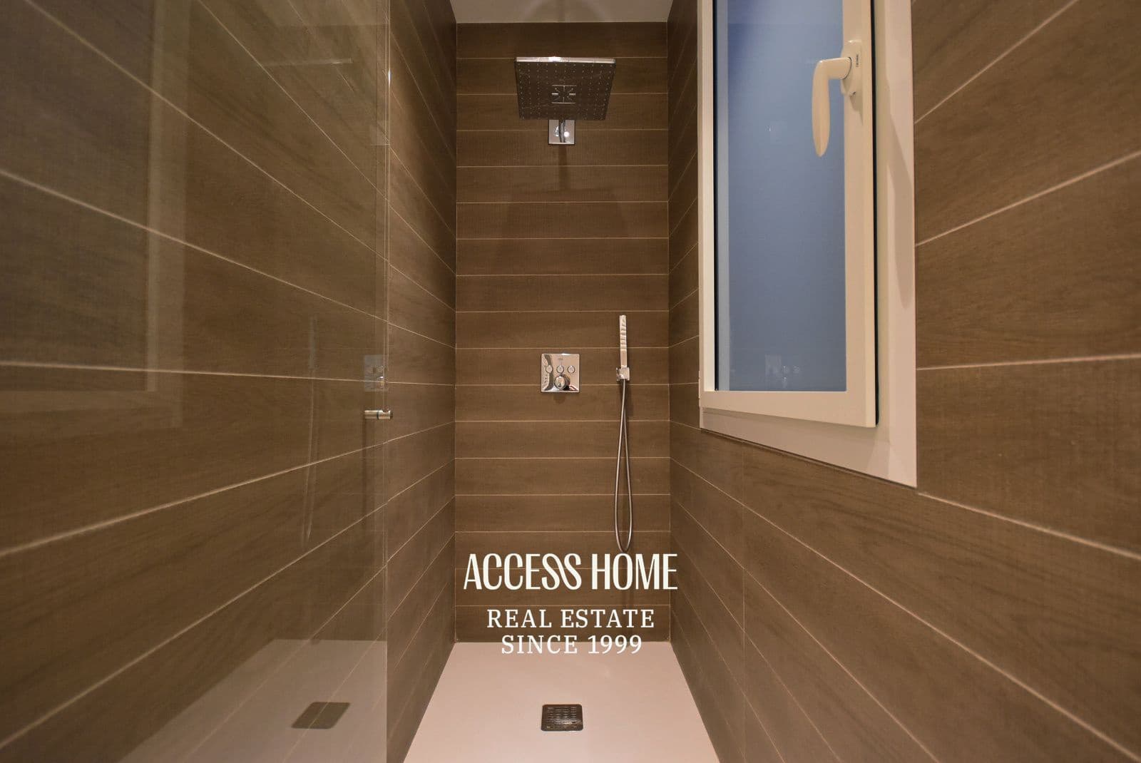 4 bedroom Flat for rent in Barcelona city - € 8,000 (Ref: 9431675)