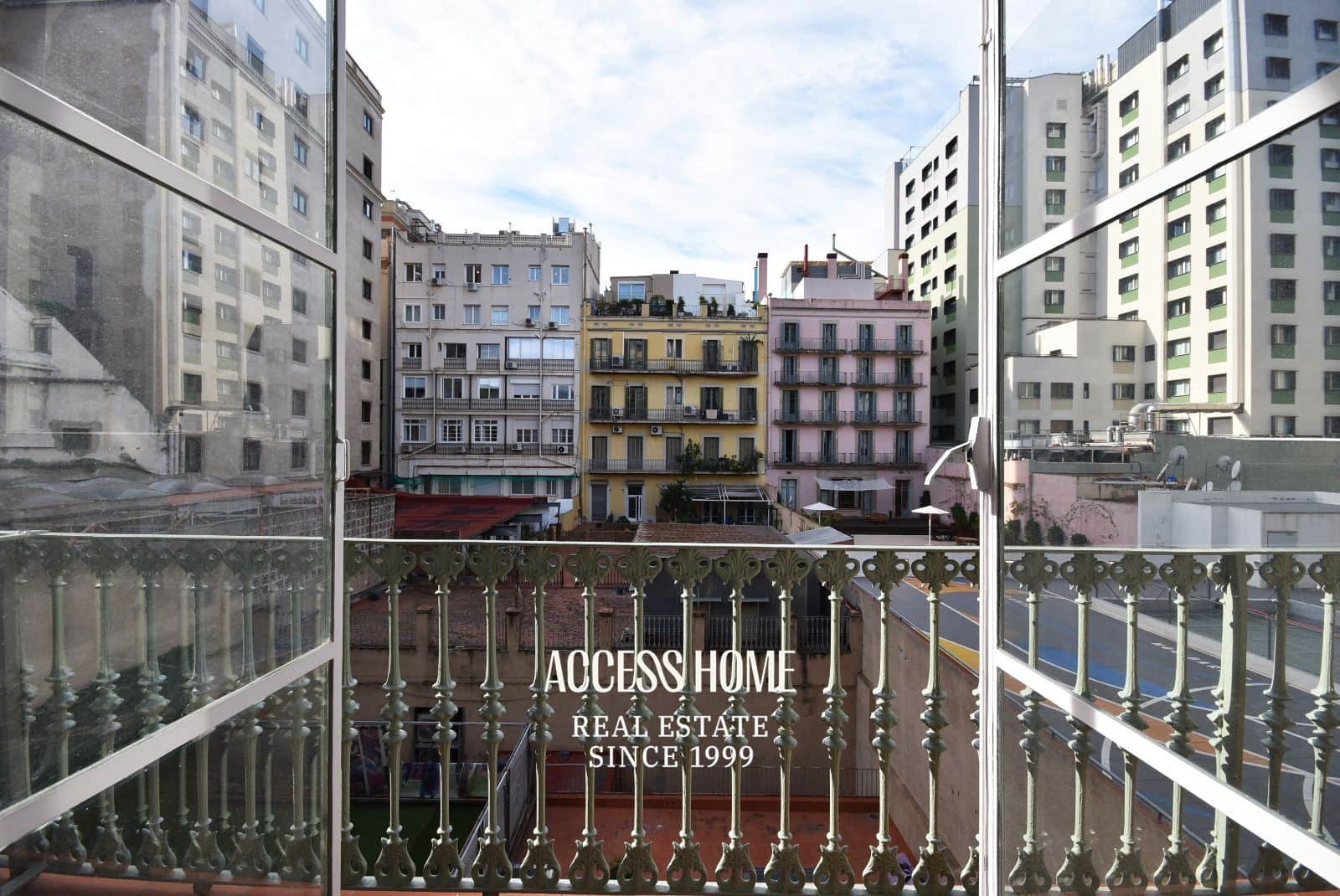 4 bedroom Flat for rent in Barcelona city - € 8,000 (Ref: 9431675)