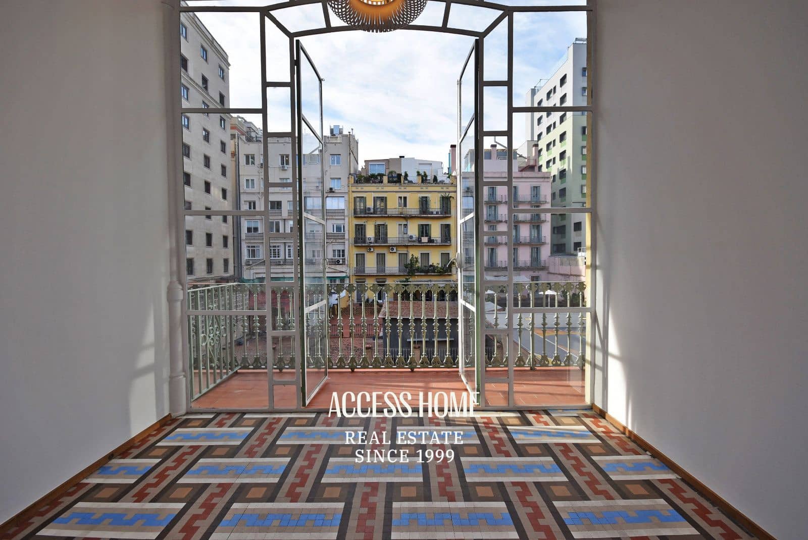 4 bedroom Flat for rent in Barcelona city - € 8,000 (Ref: 9431675)