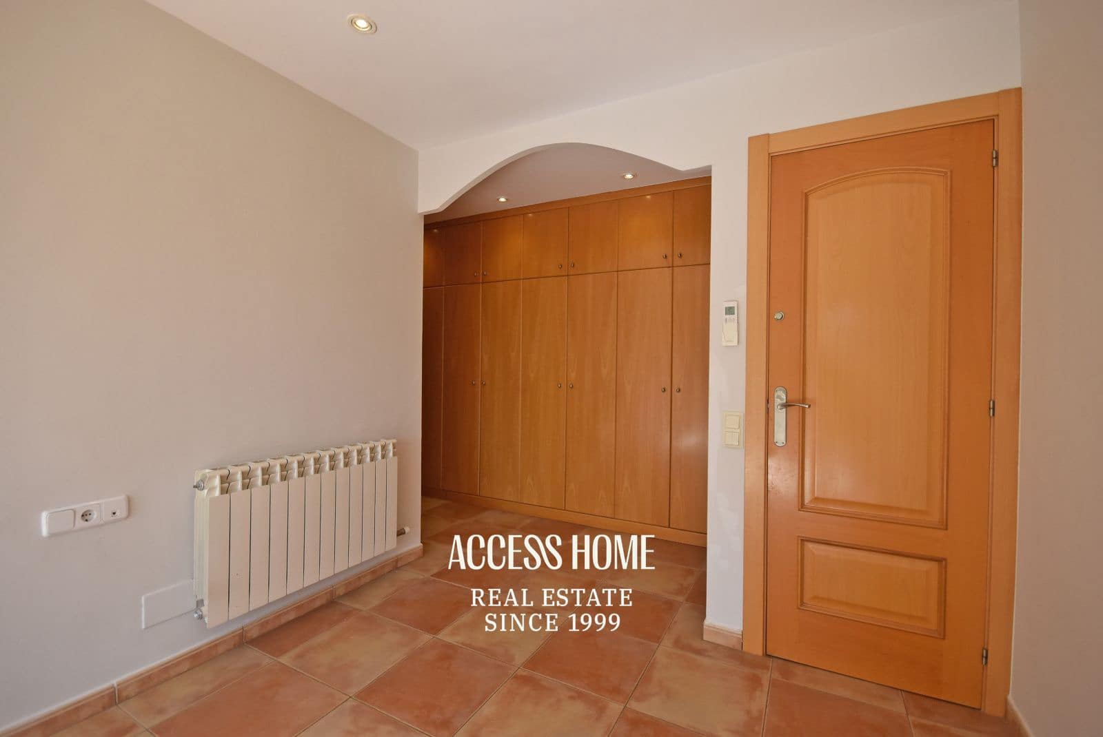 4 soveværelse Villa til salg i El Masnou med garage - € 790.000 (Ref: 9431922)