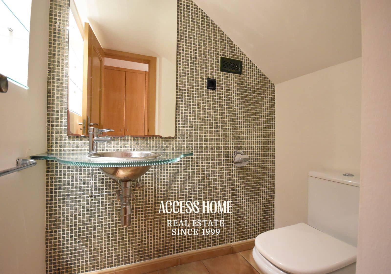 4 soveværelse Villa til salg i El Masnou med garage - € 790.000 (Ref: 9431922)