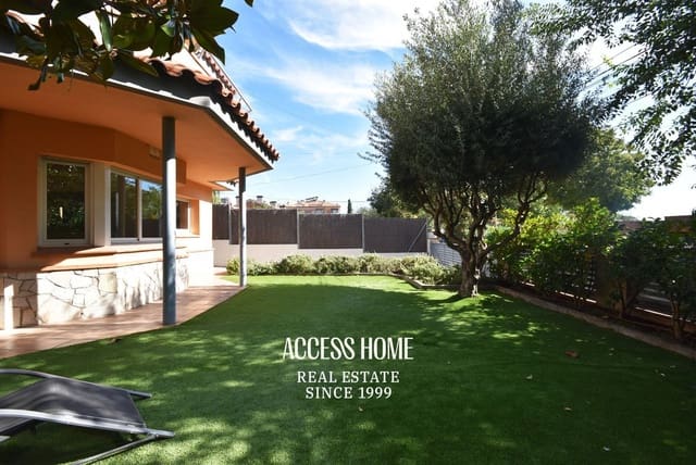 4 soverom Villa til salgs i El Masnou med garasje - € 790 000 (Ref: 9431922)