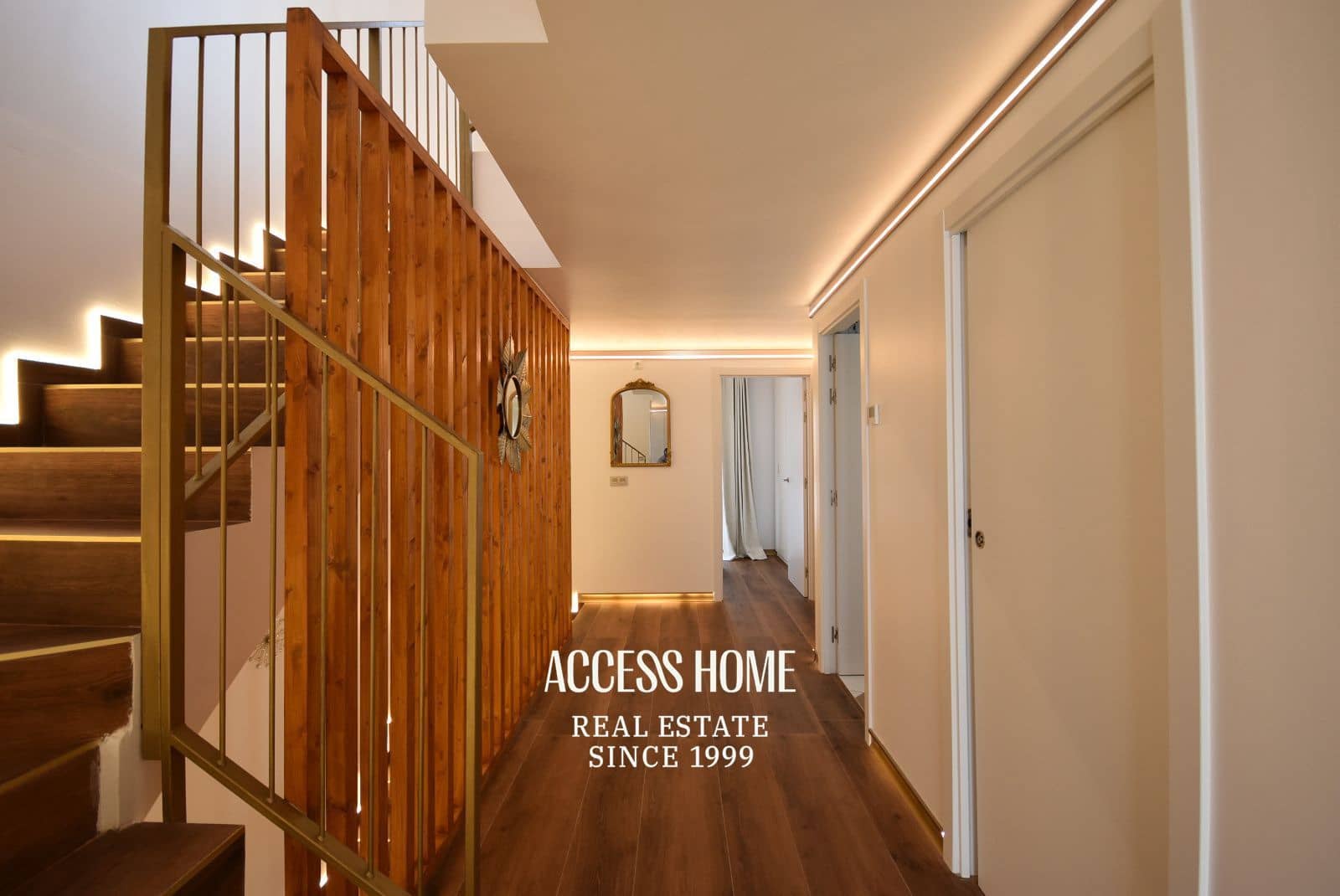 4 sypialnia Dom na sprzedaż w Montgat z basenem garażem - 1 000 350 € (Ref: 9438763)