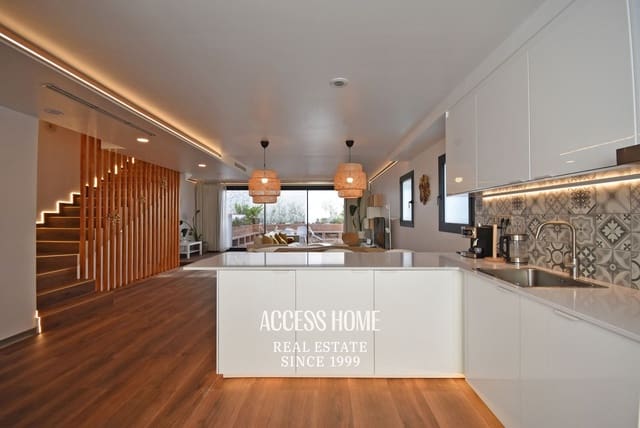 4 soverom Hus til salgs i Montgat med svømmebasseng garasje - € 1 019 250 (Ref: 9438764)