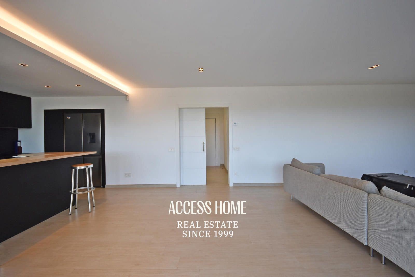 5 makuuhuone Huvila vuokrattavana paikassa Premia de Dalt mukana uima-altaan 
autotalli - 4 500 € (Ref: 9447084)