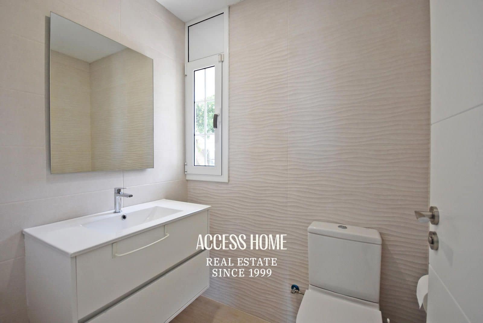 5 makuuhuone Huvila vuokrattavana paikassa Premia de Dalt mukana uima-altaan 
autotalli - 4 500 € (Ref: 9447084)