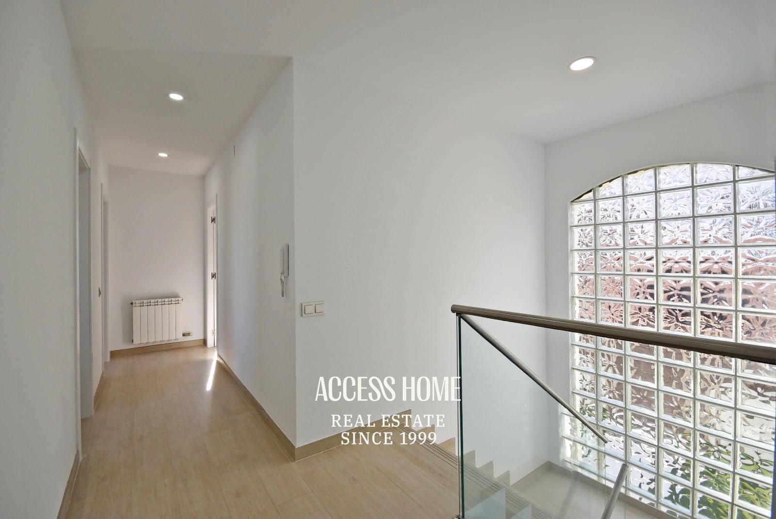 5 makuuhuone Huvila vuokrattavana paikassa Premia de Dalt mukana uima-altaan 
autotalli - 4 500 € (Ref: 9447084)