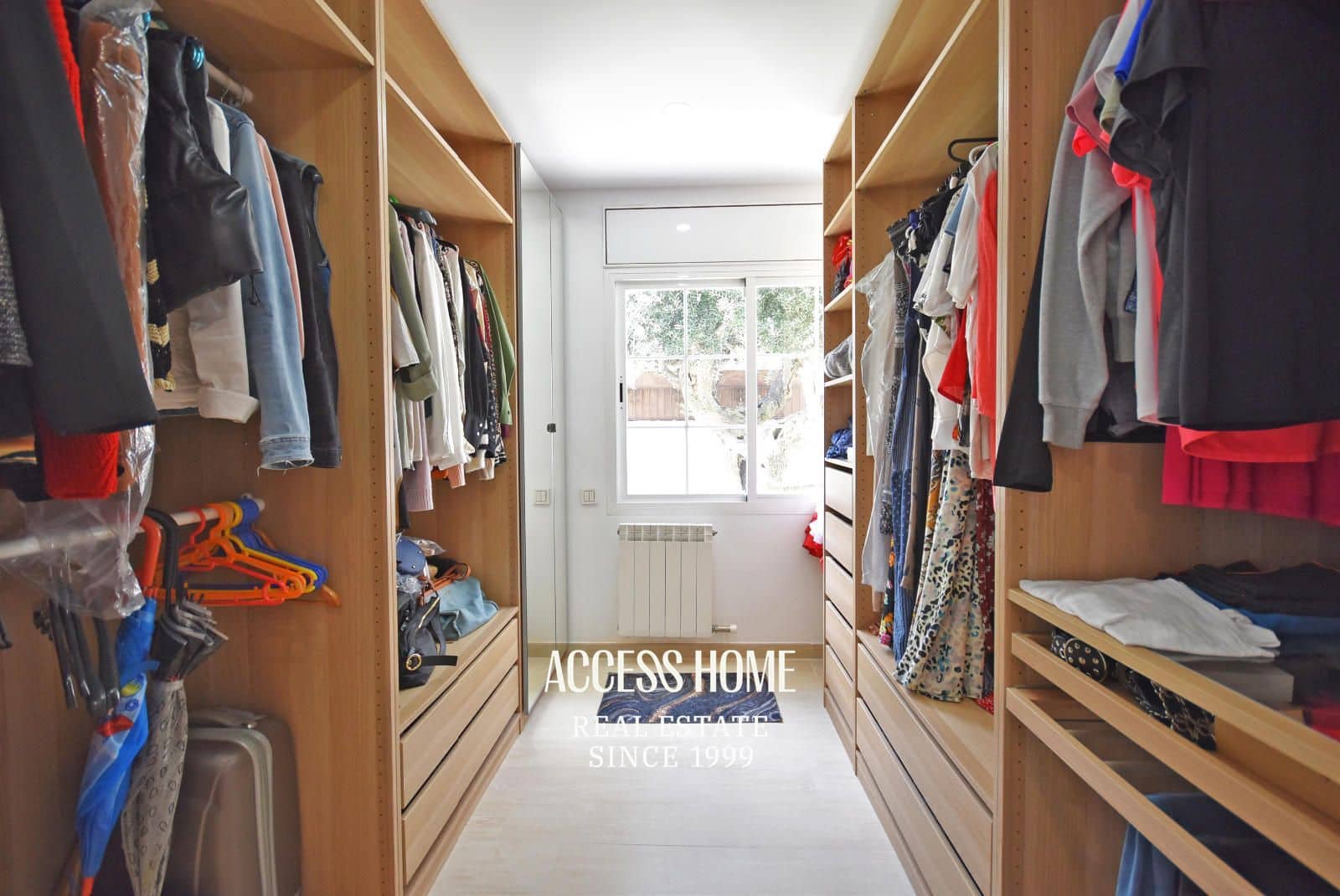 5 makuuhuone Huvila vuokrattavana paikassa Premia de Dalt mukana uima-altaan 
autotalli - 4 500 € (Ref: 9447084)