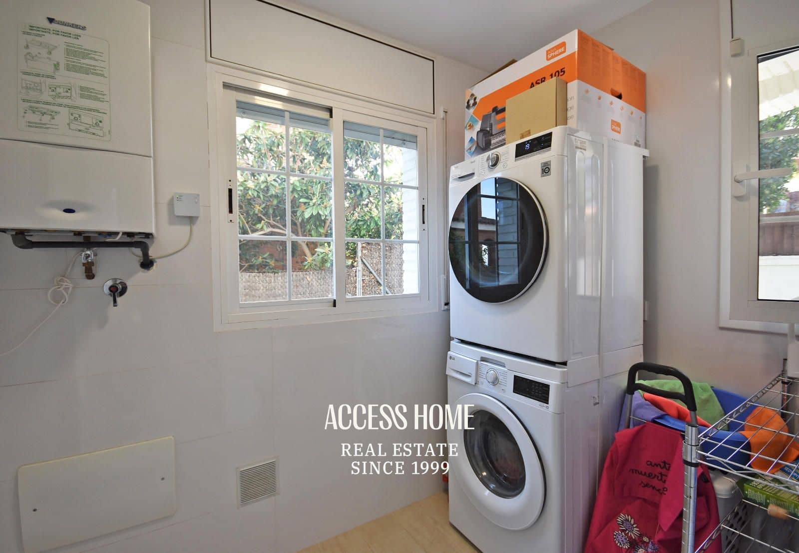 5 makuuhuone Huvila vuokrattavana paikassa Premia de Dalt mukana uima-altaan 
autotalli - 4 500 € (Ref: 9447084)