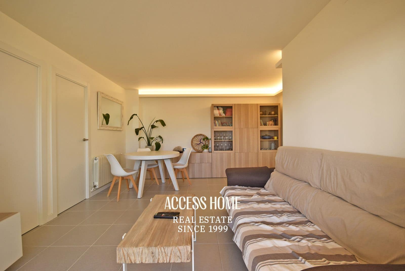 3 bedroom Flat for sale in El Masnou - € 331,616 (Ref: 9448489)