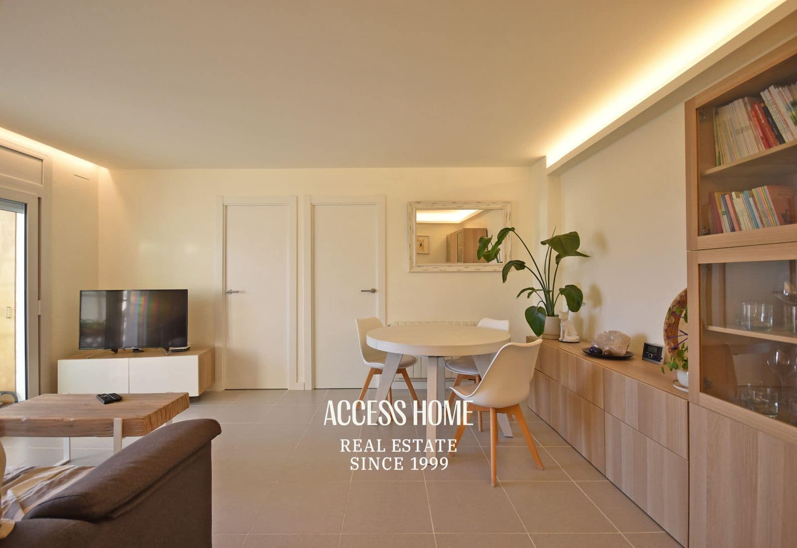 3 bedroom Flat for sale in El Masnou - € 331,616 (Ref: 9448489)