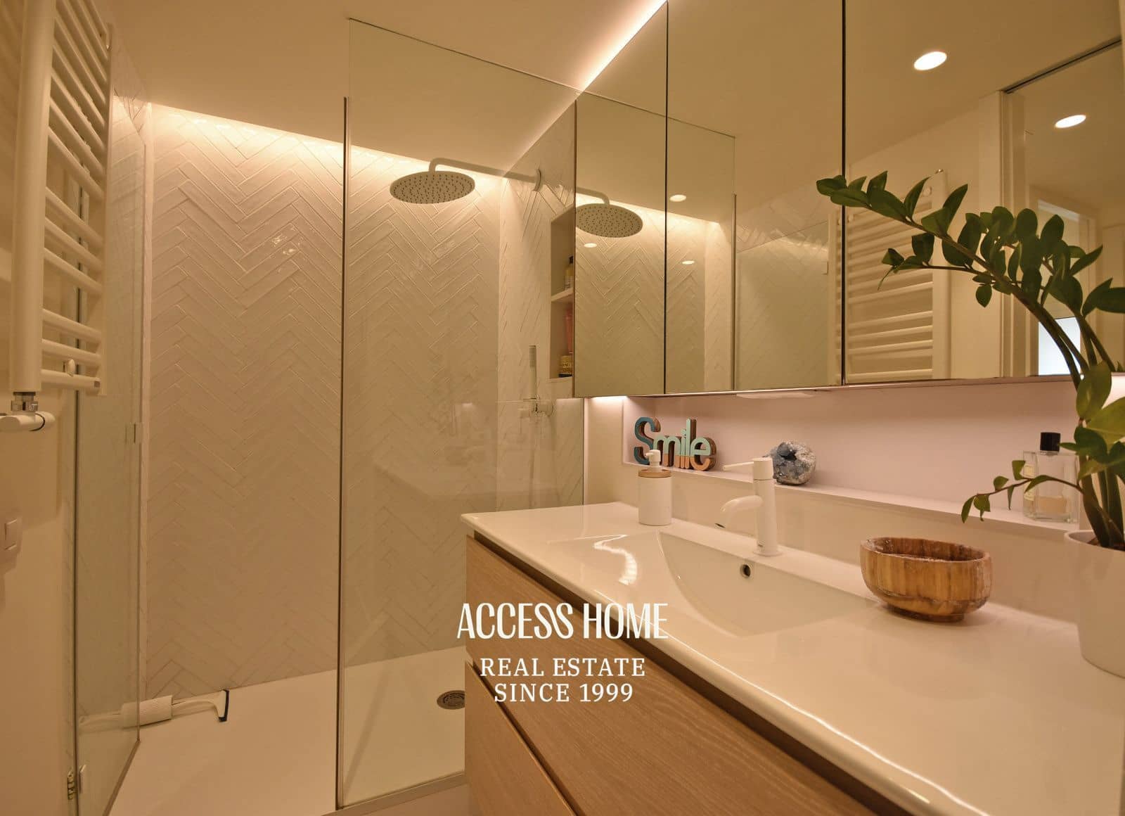 3 bedroom Flat for sale in El Masnou - € 331,616 (Ref: 9448489)