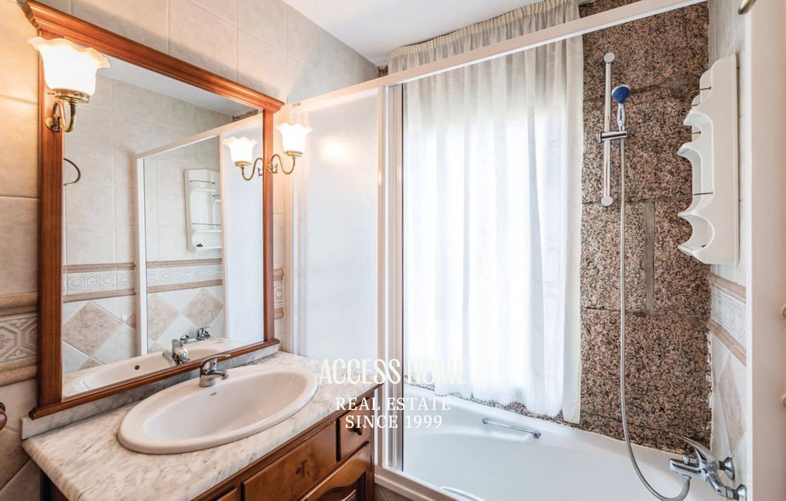 7 bedroom Villa for sale in Alella with pool garage - € 2,500,000 (Ref: 9500257)