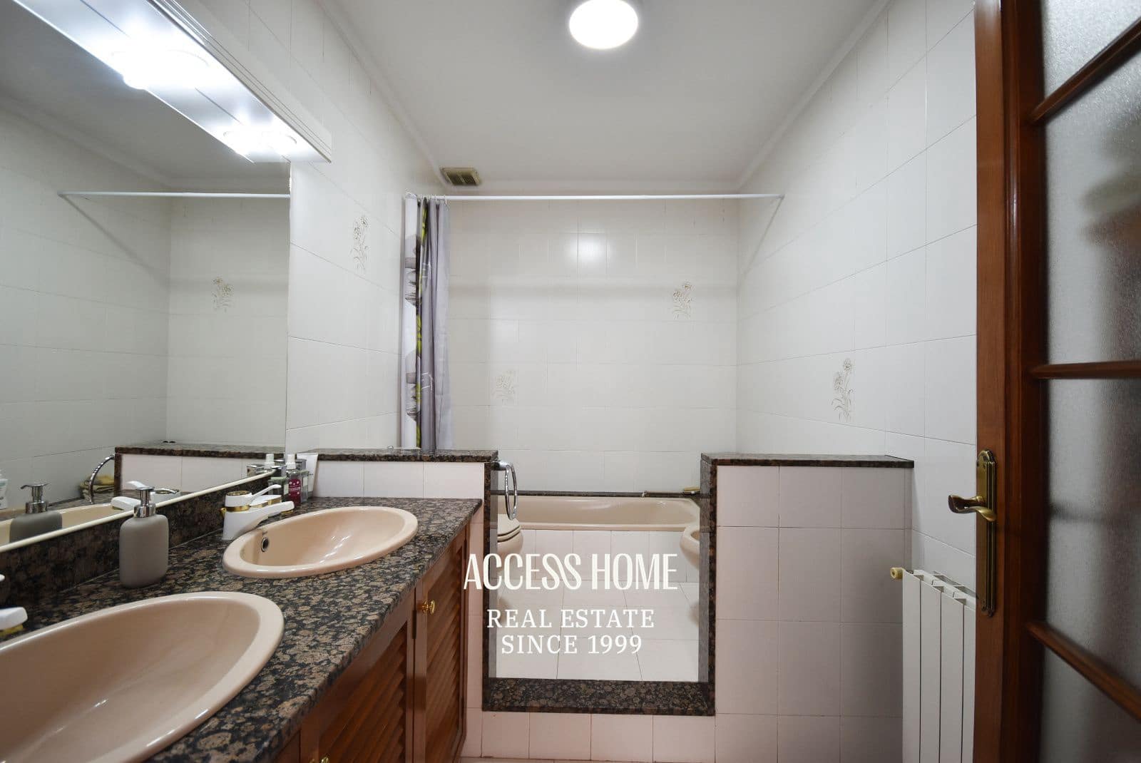 5 chambre Villa/Maison à vendre à El Masnou avec piscine garage - 895 000 € (Ref: 9503555)