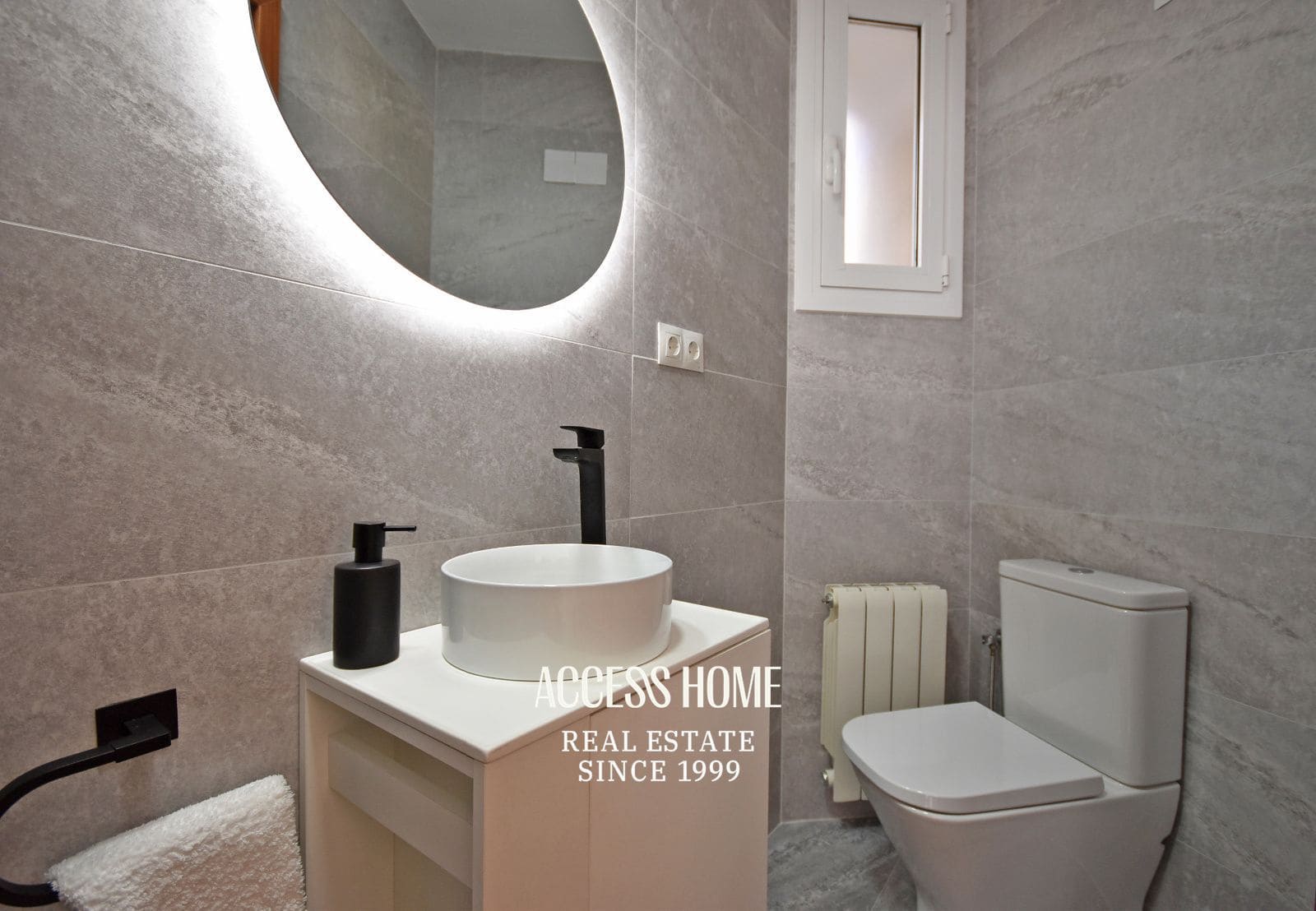 4 quarto Moradia para venda em Alella com piscina garagem - 790 000 € (Ref: 9537845)