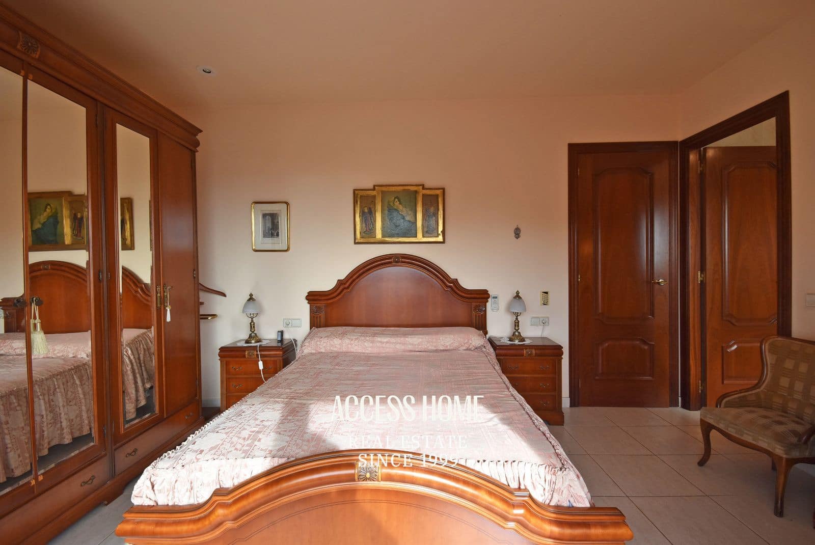 4 Zimmer Villa zu verkaufen in Sant Pol de Mar mit Pool Garage - 695.000 € (Ref: 9550331)