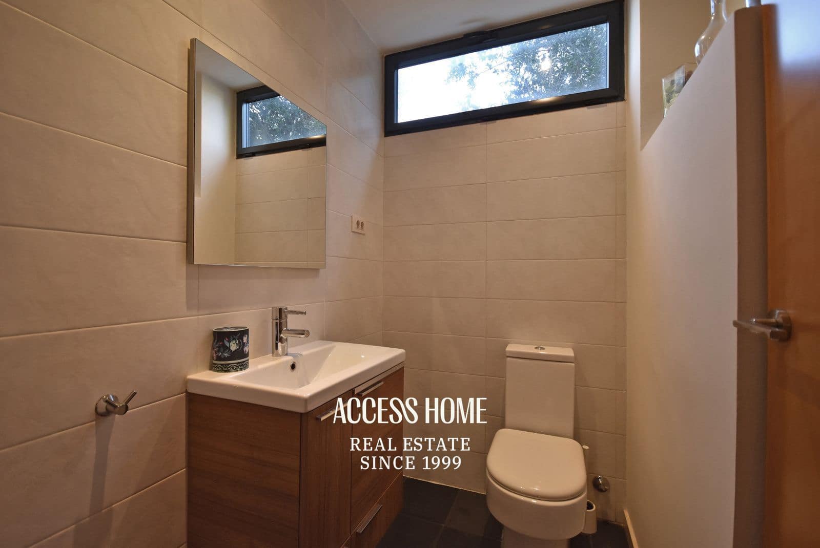 4 makuuhuone Huvila myytävänä paikassa Cabrils mukana uima-altaan - 875 000 € (Ref: 9554389)