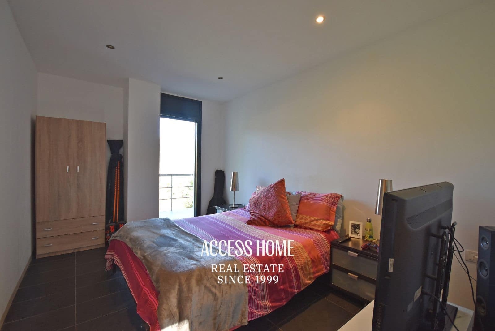 4 makuuhuone Huvila myytävänä paikassa Cabrils mukana uima-altaan - 875 000 € (Ref: 9554389)