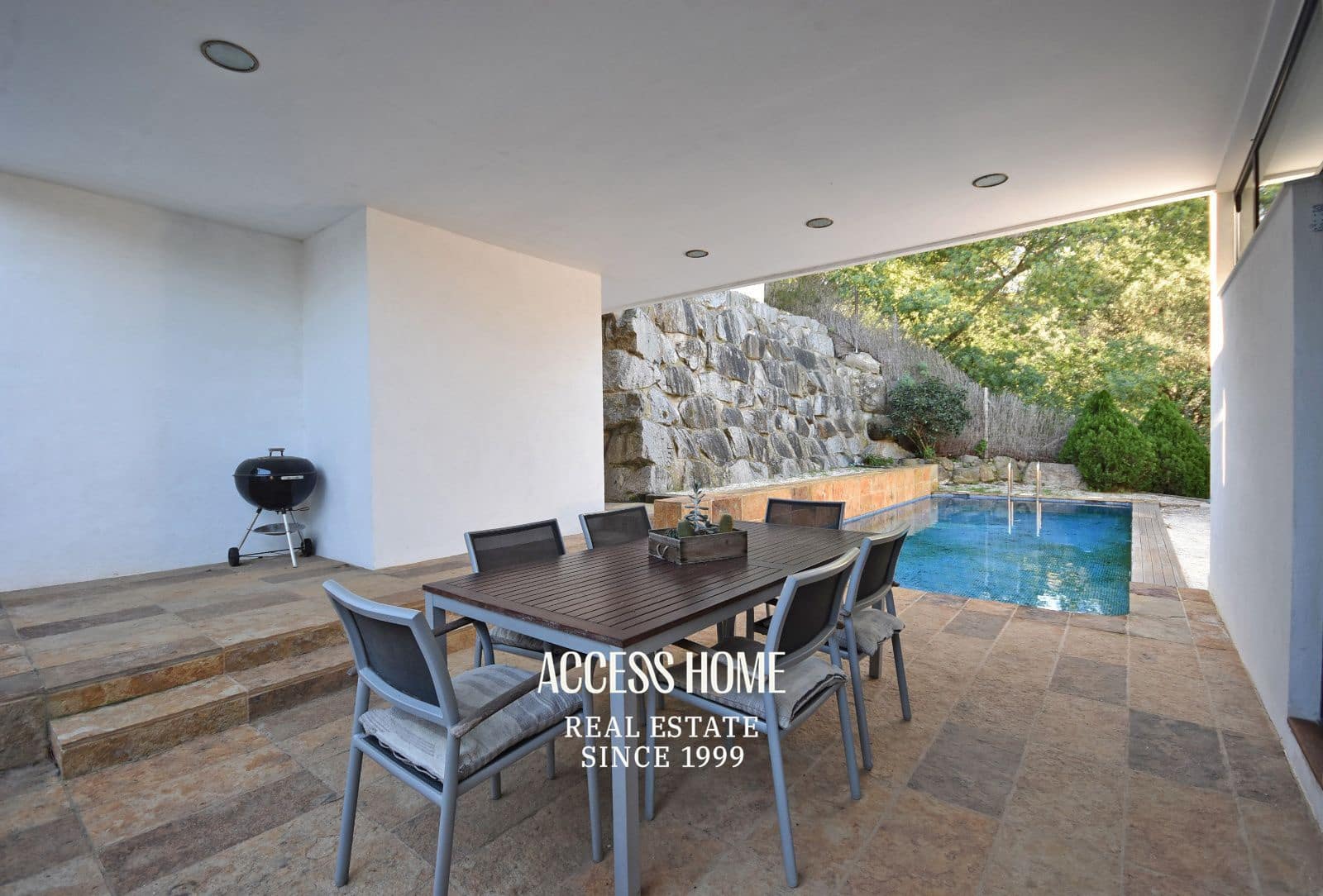 4 makuuhuone Huvila myytävänä paikassa Cabrils mukana uima-altaan - 875 000 € (Ref: 9554389)