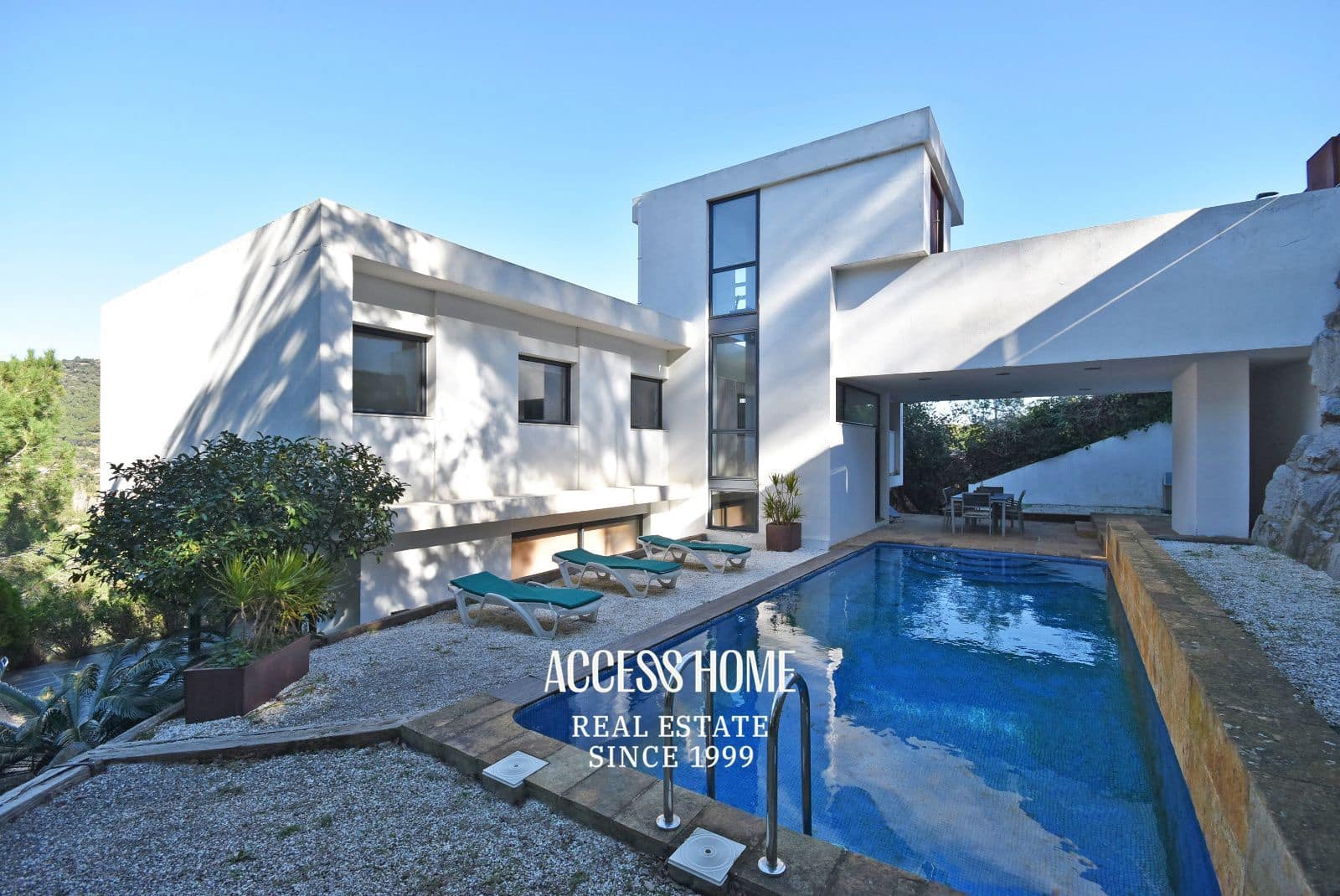 4 makuuhuone Huvila myytävänä paikassa Cabrils mukana uima-altaan - 875 000 € (Ref: 9554389)