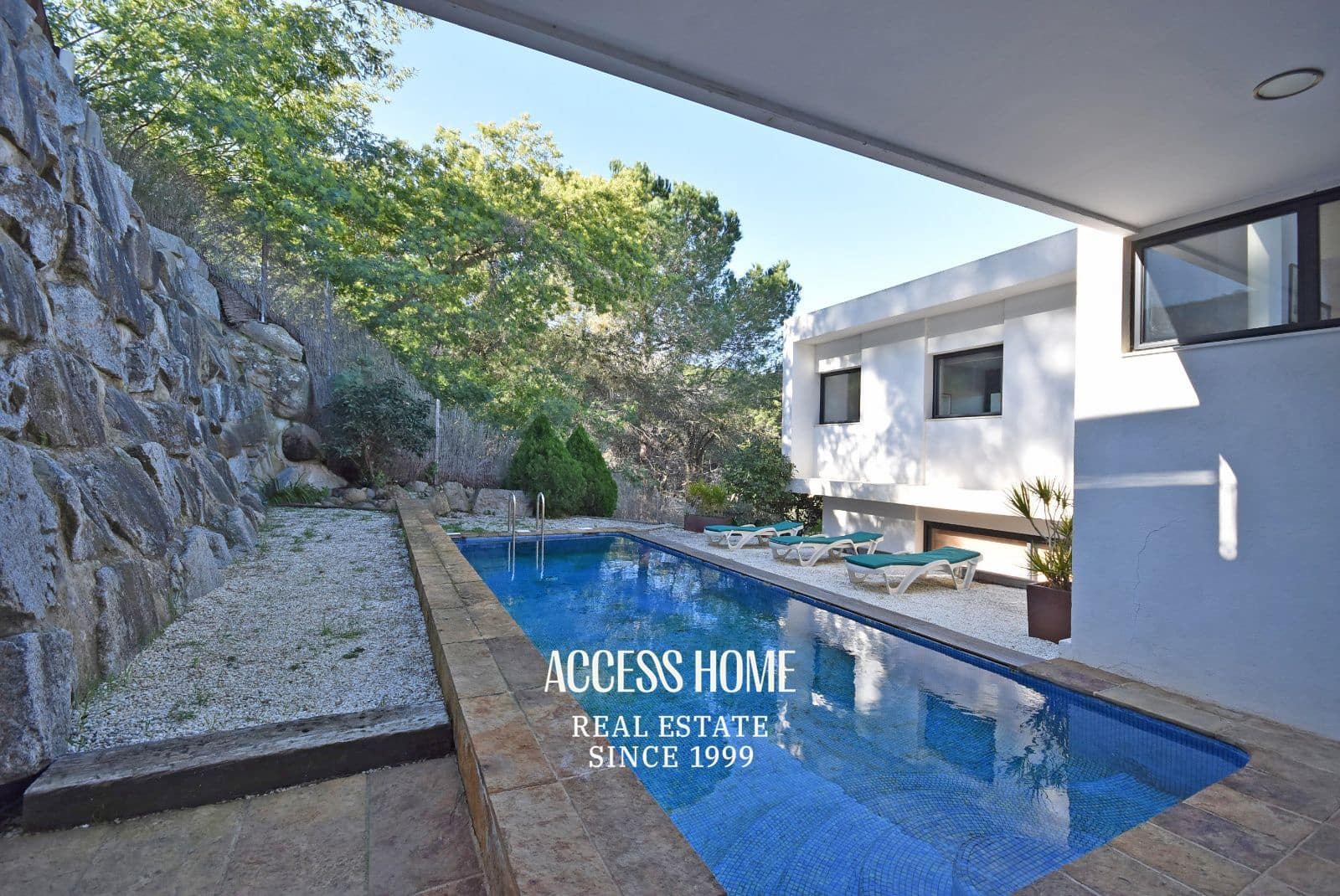 4 makuuhuone Huvila myytävänä paikassa Cabrils mukana uima-altaan - 875 000 € (Ref: 9554389)