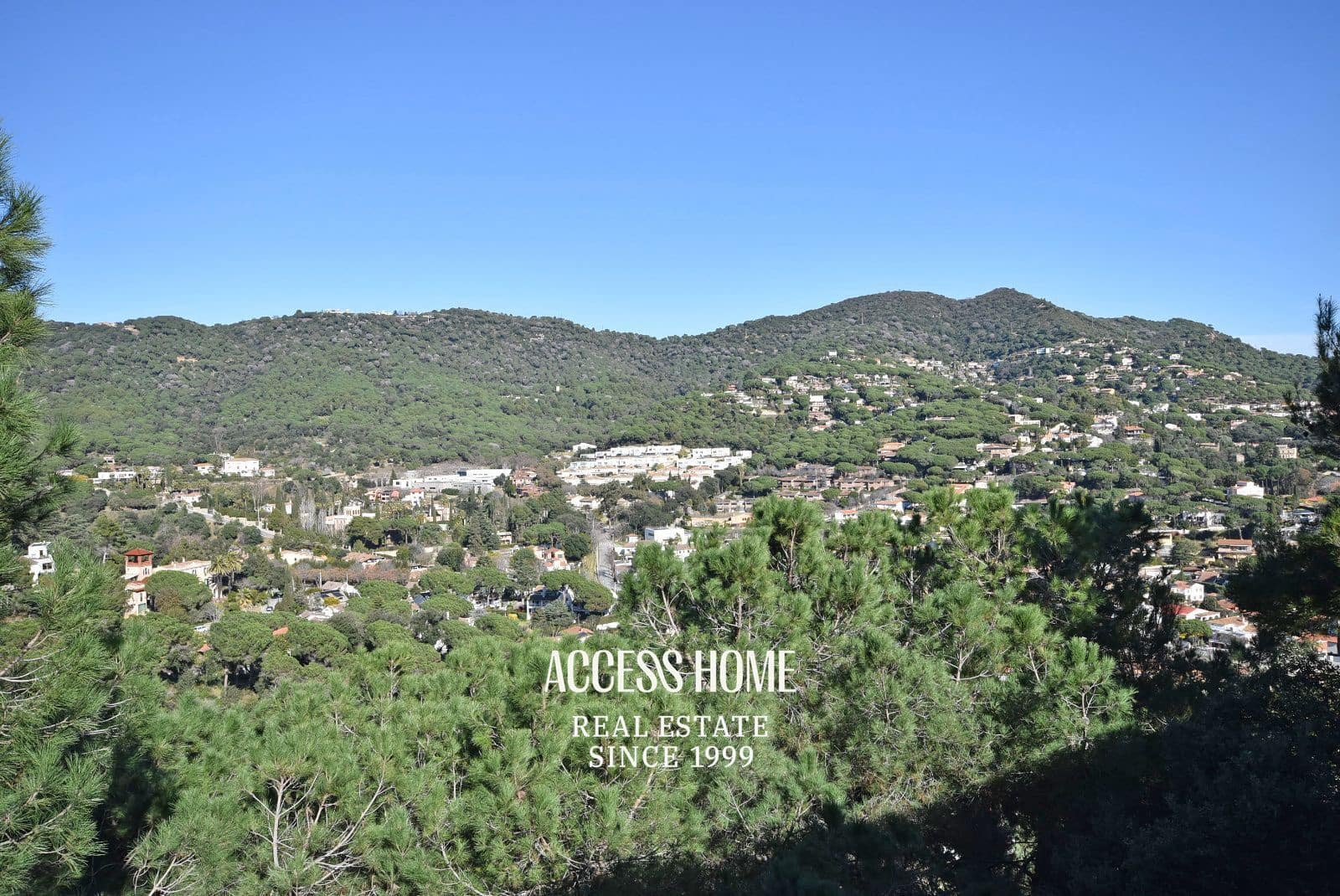 4 makuuhuone Huvila myytävänä paikassa Cabrils mukana uima-altaan - 875 000 € (Ref: 9554389)