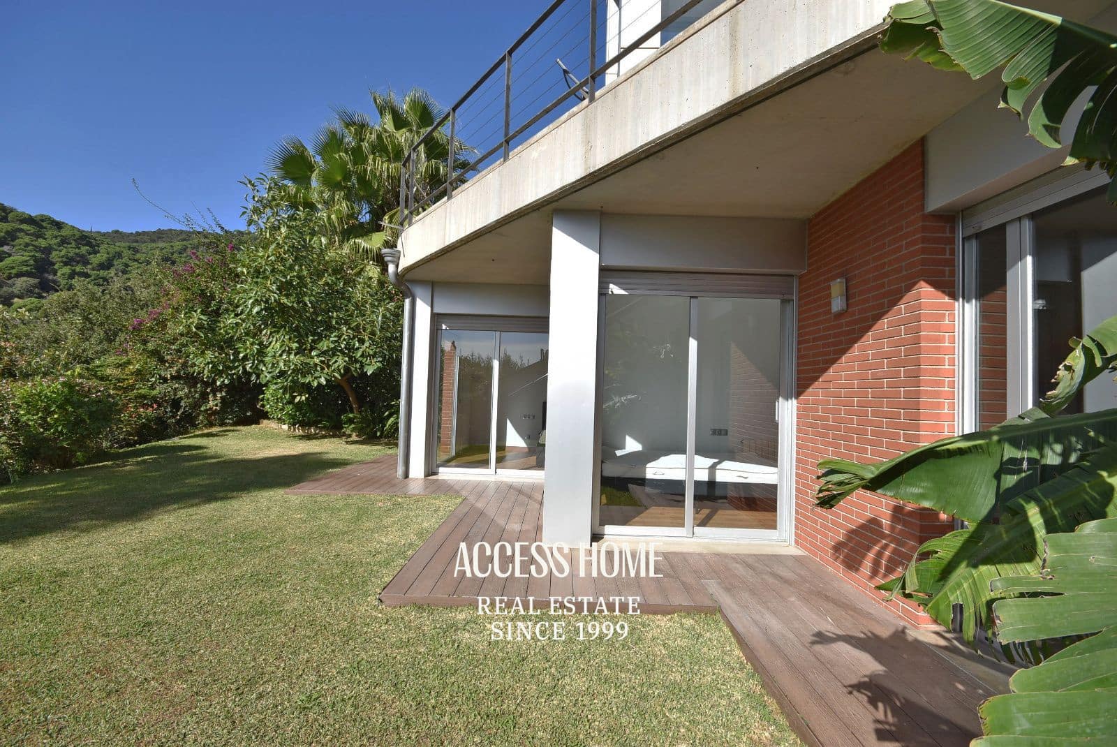 4 soveværelse Villa til salg i Alella med swimmingpool garage - € 799.000 (Ref: 9564102)