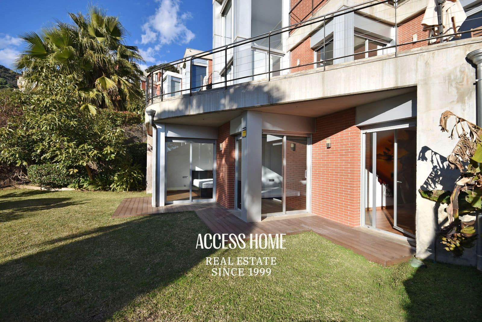 4 soveværelse Villa til salg i Alella med swimmingpool garage - € 799.000 (Ref: 9564102)