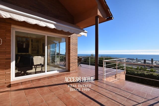 Chalet de 5 habitaciones en Premià de Dalt en venta con piscina garaje - 895.000 € (Ref: 9564103)