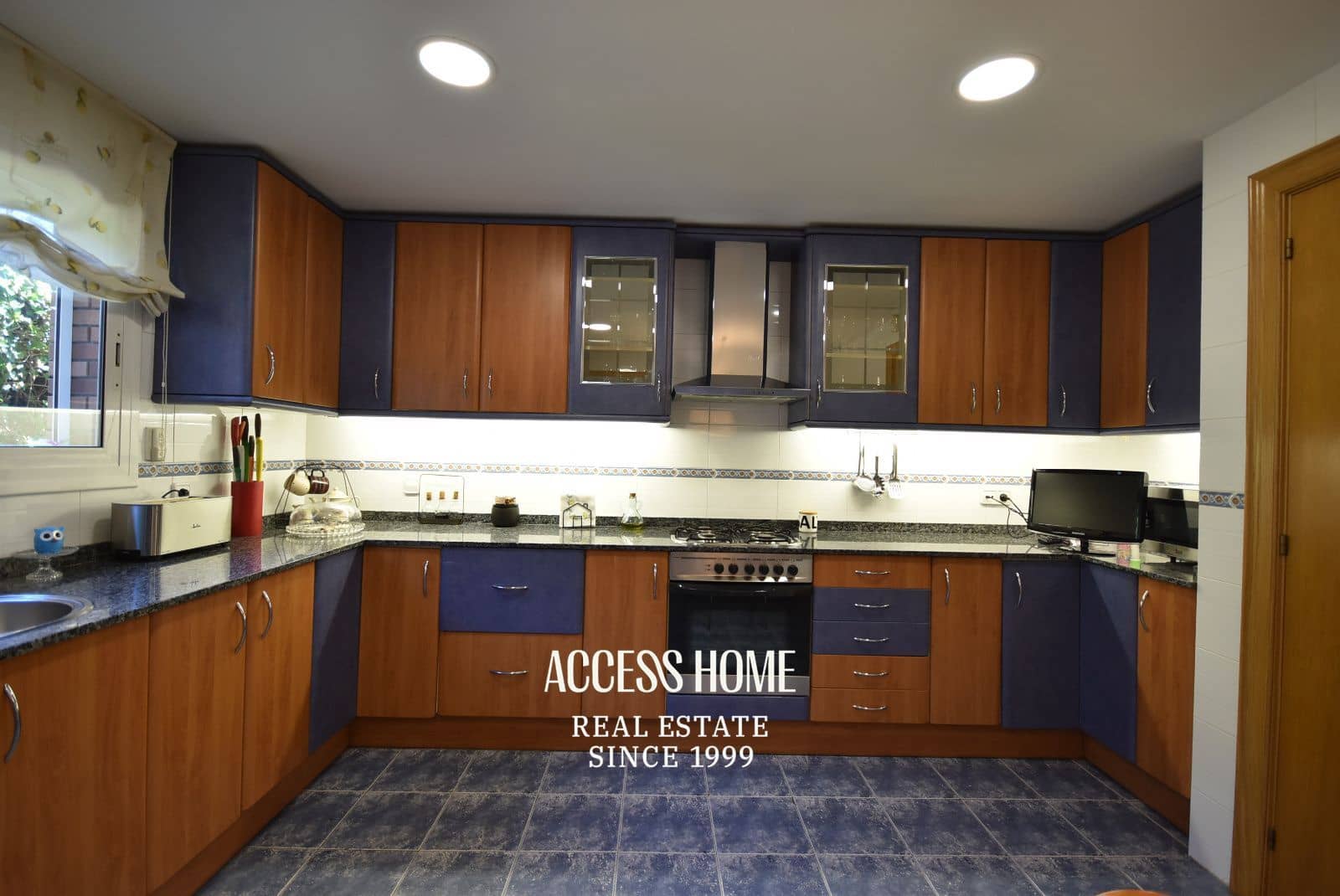 Chalet de 5 habitaciones en Premià de Dalt en venta con piscina garaje - 895.000 € (Ref: 9564103)