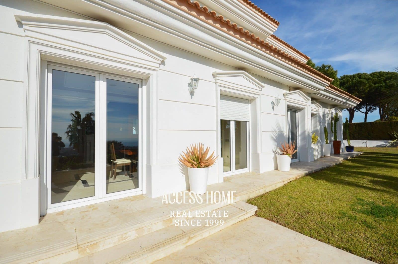 6 bedroom Villa for rent in Cabrils with pool garage - € 8,500 (Ref: 9592008)