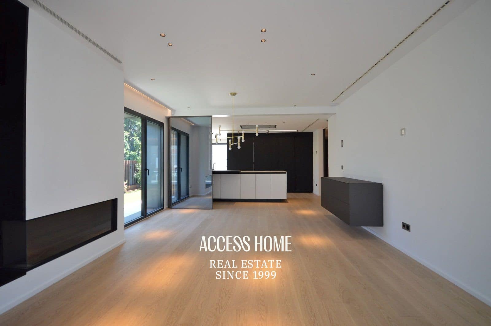 Chalet de 4 habitaciones en Alella en venta con piscina garaje - 1.450.000 € (Ref: 9603658)