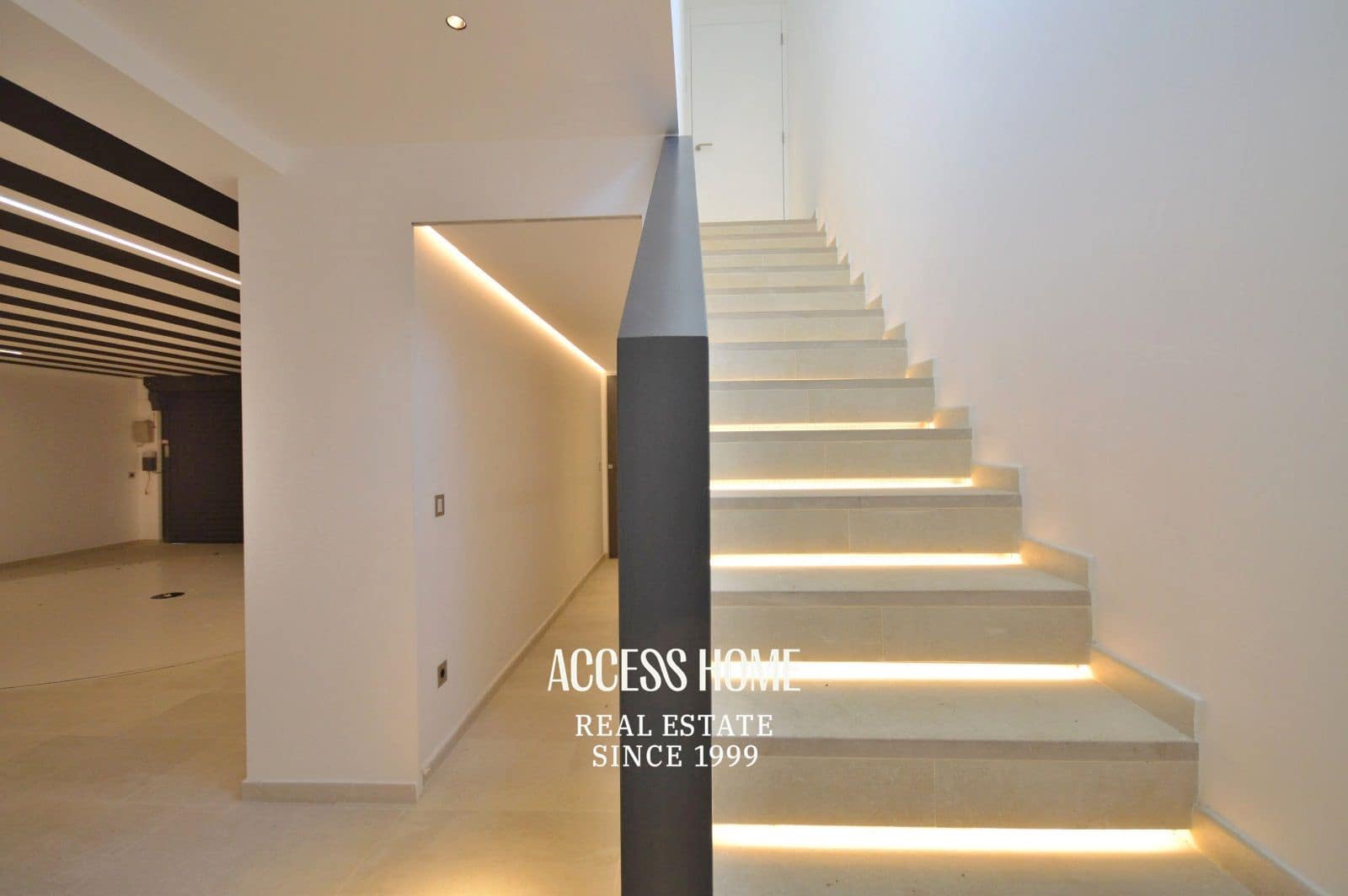 Chalet de 4 habitaciones en Alella en venta con piscina garaje - 1.450.000 € (Ref: 9603658)